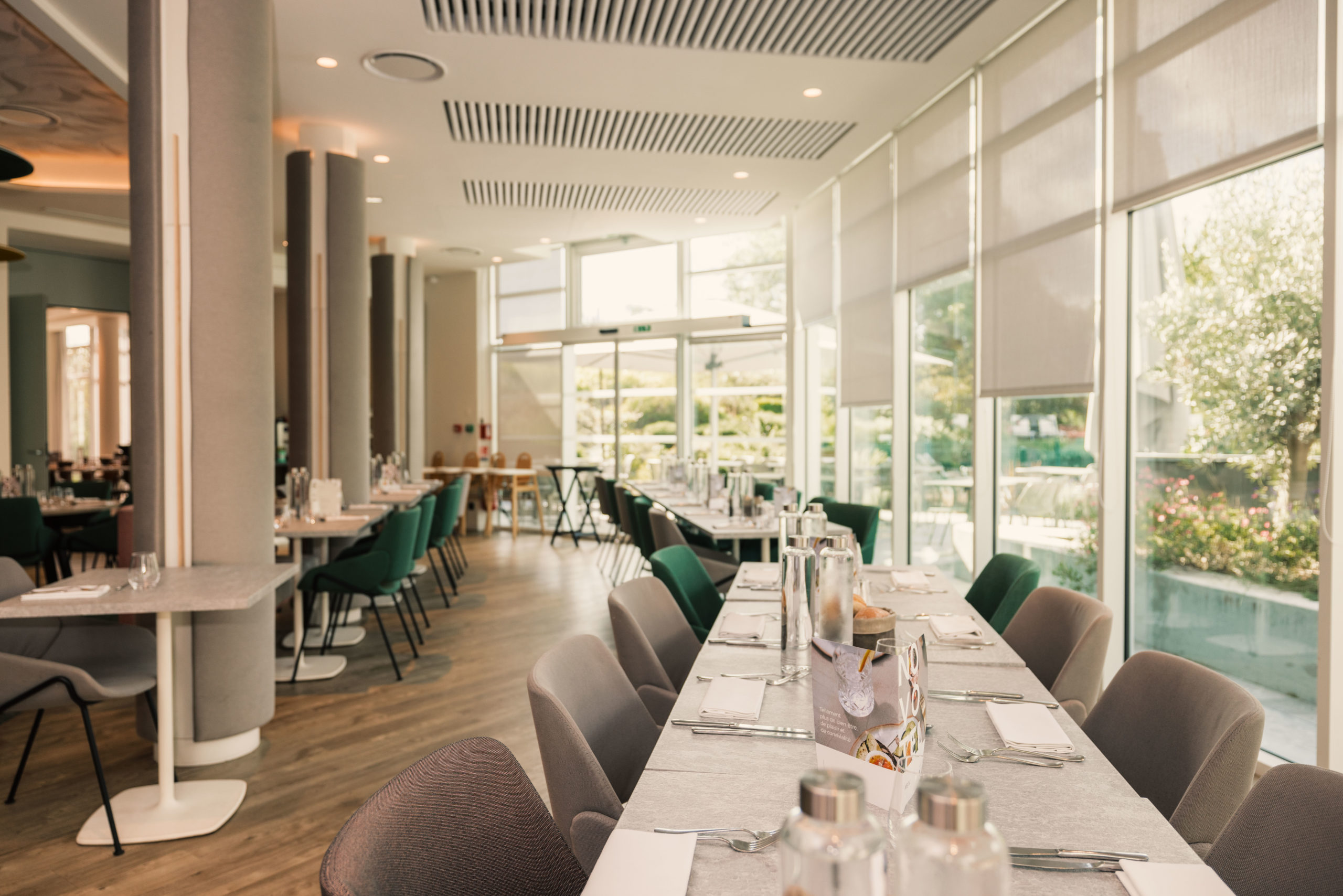 Salle de restauration - Ernest Restaurant - Novotel Clermont Ferrand
